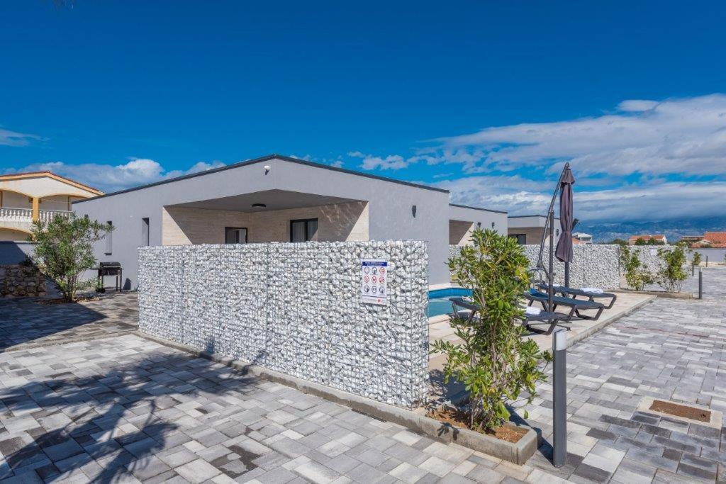 More Exclusive Villas And Spa Vir Exterior foto