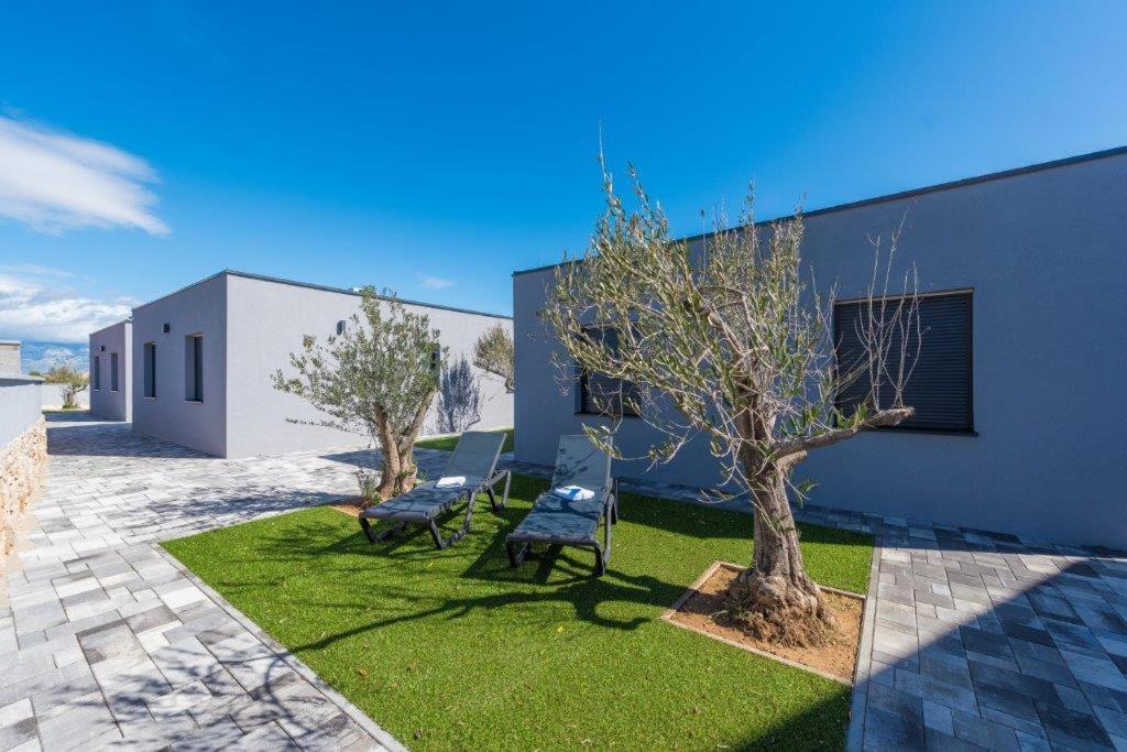 More Exclusive Villas And Spa Vir Exterior foto